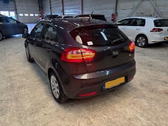 Kia Rio 1.2  5-drs airco picture 13