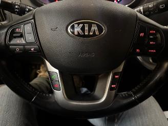 Kia Rio 1.2  5-drs airco picture 16