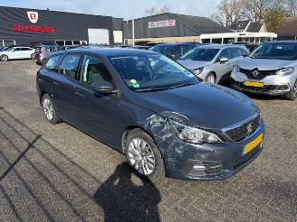 Peugeot 308 1.5 HDI Blue Lease picture 5