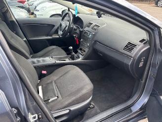 Toyota Avensis 1.8 Dynamic clima picture 9