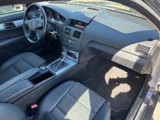 Mercedes C-klasse 180 CGI  automaat picture 11