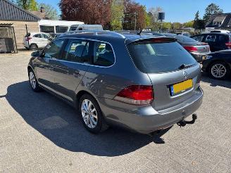 damaged passenger cars Volkswagen Golf 1.4 TSI Comfort  Clima Nap 2011/9