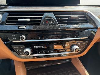 BMW 5-serie 530e iPerformance High Exect.automaat picture 21