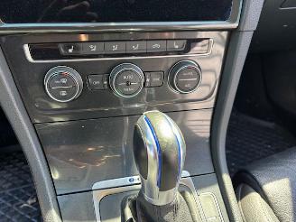 Volkswagen Golf e-Golf  Automaat picture 13
