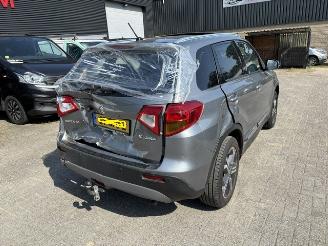 Suzuki Vitara 1.6 Automaat High Executive picture 3