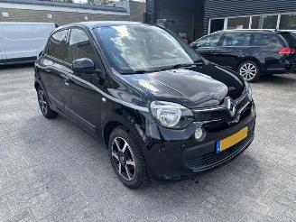 Damaged car Renault Twingo 1.0 SCe Automaat Limited 2019/3