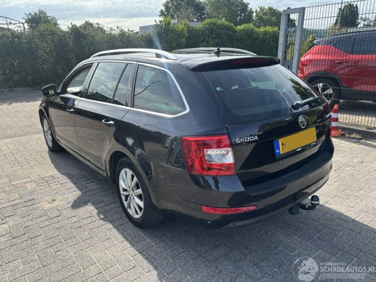 Skoda Octavia 1.0 TSI DSG Greentech NAP