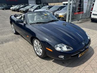  Jaguar Xk-8 4.0 V8 Convertible  Automaat 2002/4