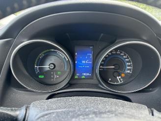 Toyota Auris 1.8 Hybrid Dynamic NAP picture 18
