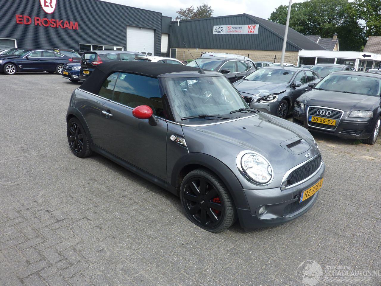 Mini Cabrio 1.6 COOPER S CHILI