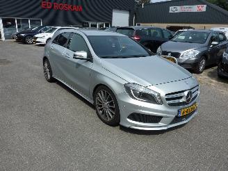 Avarii autoturisme Mercedes C-klasse 180 AMBITION 2013/5