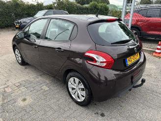 Peugeot 208 1.2 Vti 5-drs airco picture 5