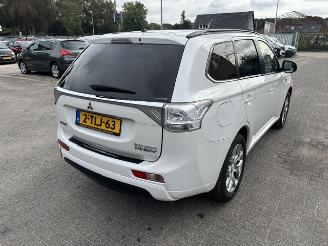 Mitsubishi Outlander 2.0 PHEV Instyle automaat picture 4