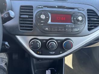 Kia Picanto 1.0 5-drs ComfortPlus airco NAP picture 16