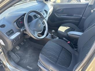 Kia Picanto 1.0 5-drs ComfortPlus airco NAP picture 15