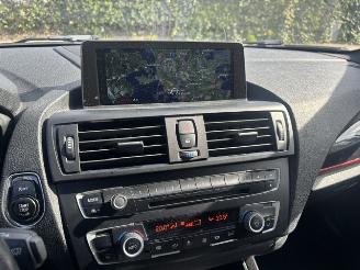 BMW 1-serie 118i Sport 5-drs Clima 170pk picture 20