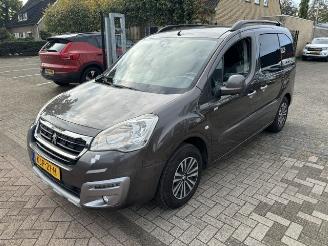 Peugeot Partner Tepee 1.2 PureTech Active picture 2