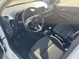 Kia Picanto 1.0 5-drs ExecutiveLine picture 11