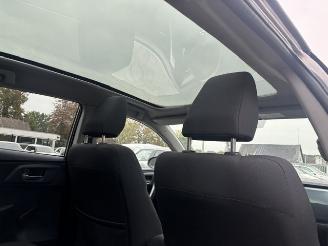 Toyota Auris 1.8 Hybrid Lease Automaat Pano picture 15