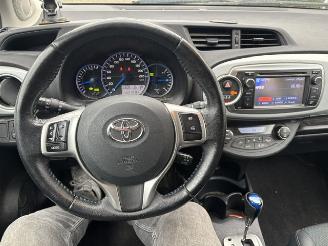 Toyota Yaris 1.5 Full Hybrid Dynamic Automaat picture 14