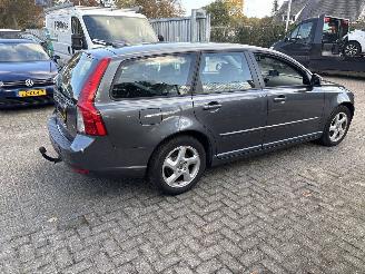 Volvo V-50 2.0 BUSINESS PRO ED. picture 2