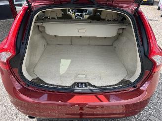 Volvo V-60 1.6 D2 picture 13