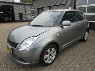 Suzuki Swift 1.3 Comfort picture 1