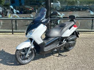 skadebil motor Yamaha X-Max 125  2009/7