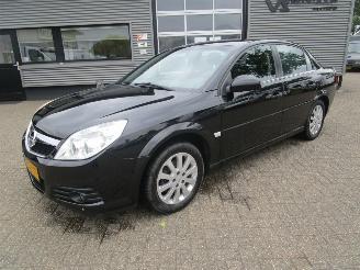 Coche accidentado Opel Vectra 2.2-16V Cosmo sedan 2006/3