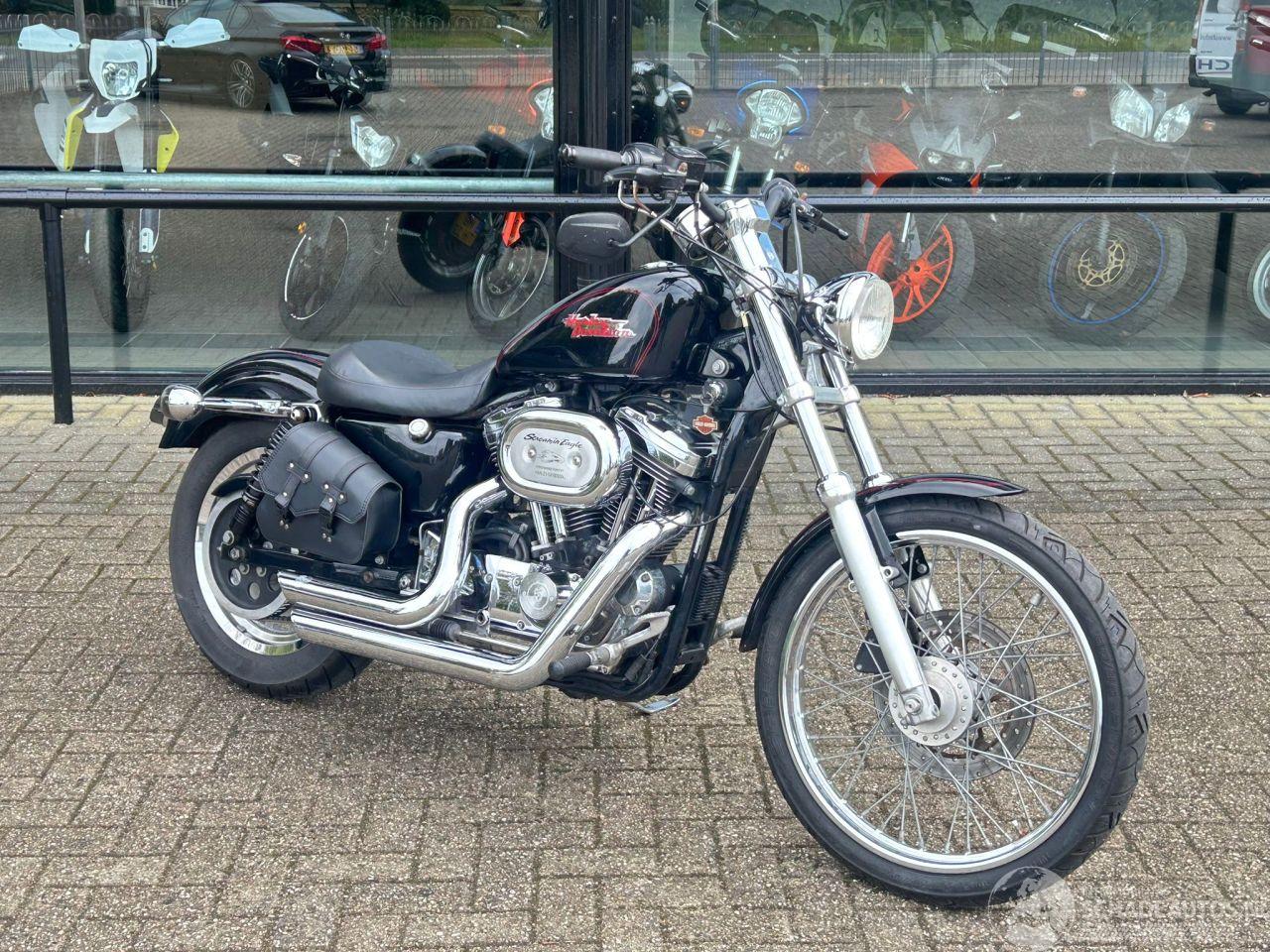 Harley-Davidson Sportster 1200 XL1200C - Screaming Eagle