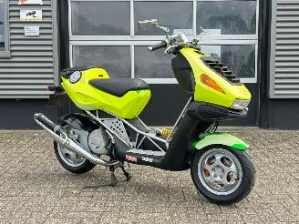skadebil bromfiets Italjet  Dragster 180 1998/1