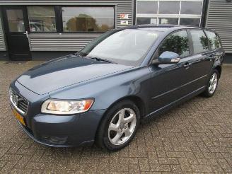 Ocazii autoturisme Volvo V-50 2.0 Sport 2010/11