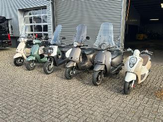 škoda koloběžky Sym  Partij 6 scooters 2019/1