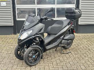 škoda motocykly Piaggio MP3 300 HPE 2024/10