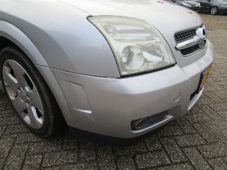 Opel Vectra GTS 2.2-16V picture 17