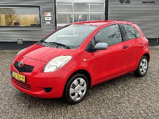 krockskadad bil auto Toyota Yaris 1.0 VVTi + 2008/8
