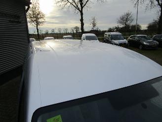 Volkswagen Caddy Life 1.6 picture 22