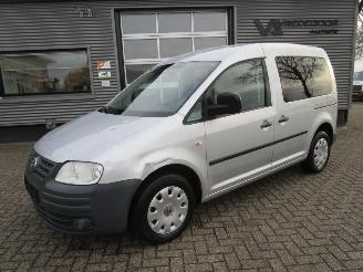 Volkswagen Caddy Life 1.6 picture 1