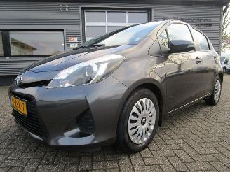 Toyota Yaris 1.5 Full Hybrid Aspiration 5drs picture 29