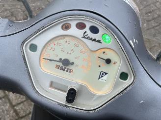 Vespa  LX 50 4T picture 13