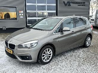 Damaged car BMW 2-serie 218i Active Tourer Executive 2014/11