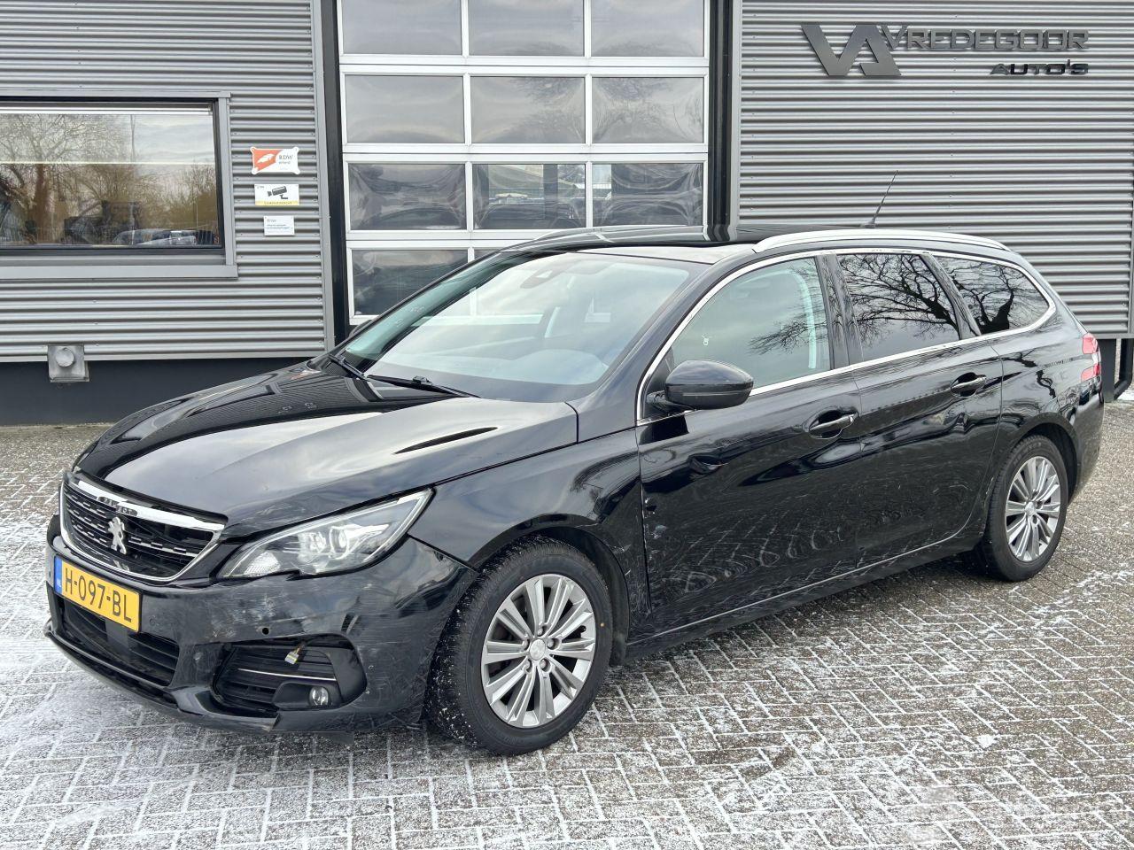 Peugeot 308 SW 1.2 PureTech Blue Lease Premium