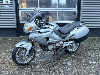 škoda motocykly Honda Deauville NT 650 2002/6