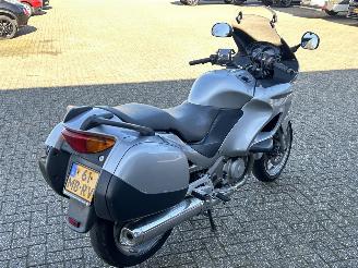 Honda Deauville NT 650 picture 5