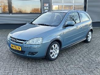 Auto incidentate Opel Corsa 1.2 16V Silverline 2006/9