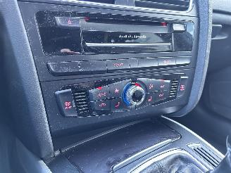 Audi A4 Avant 2.0 TDI Ultra Advance Sport picture 23