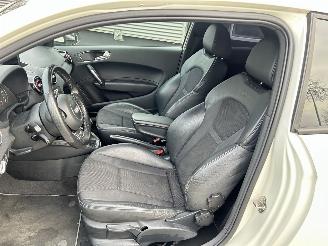 Audi A1 1.4 TFSI S edition picture 10