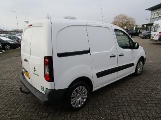 Citroën Berlingo 1.6 BlueHDI 75 Club marge picture 5