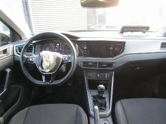 Volkswagen Polo 1.0 TSI Comfortline 5drs picture 10