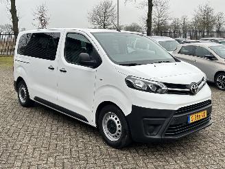 Toyota ProAce Shuttle 1.5 D-4D Cool Comfort Medium 9 personen picture 7